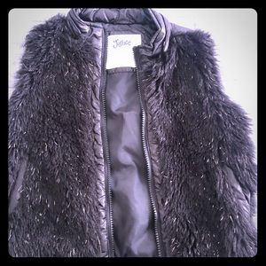 GIRLS JUSTICE BLACK/SILVER VEST - SIZE 8